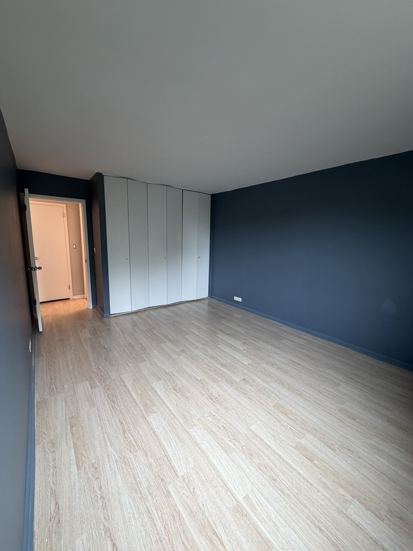 1255 N Sandburg Terrace Unit: 309E