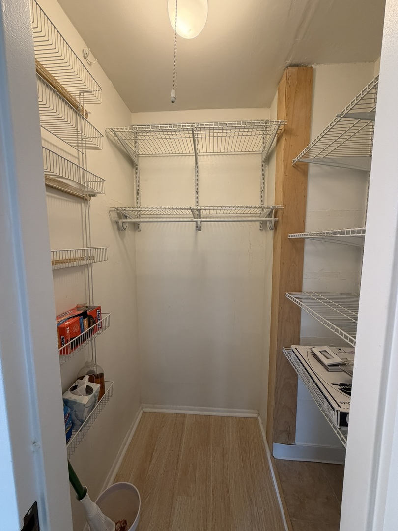1255 N Sandburg Terrace Unit: 309E