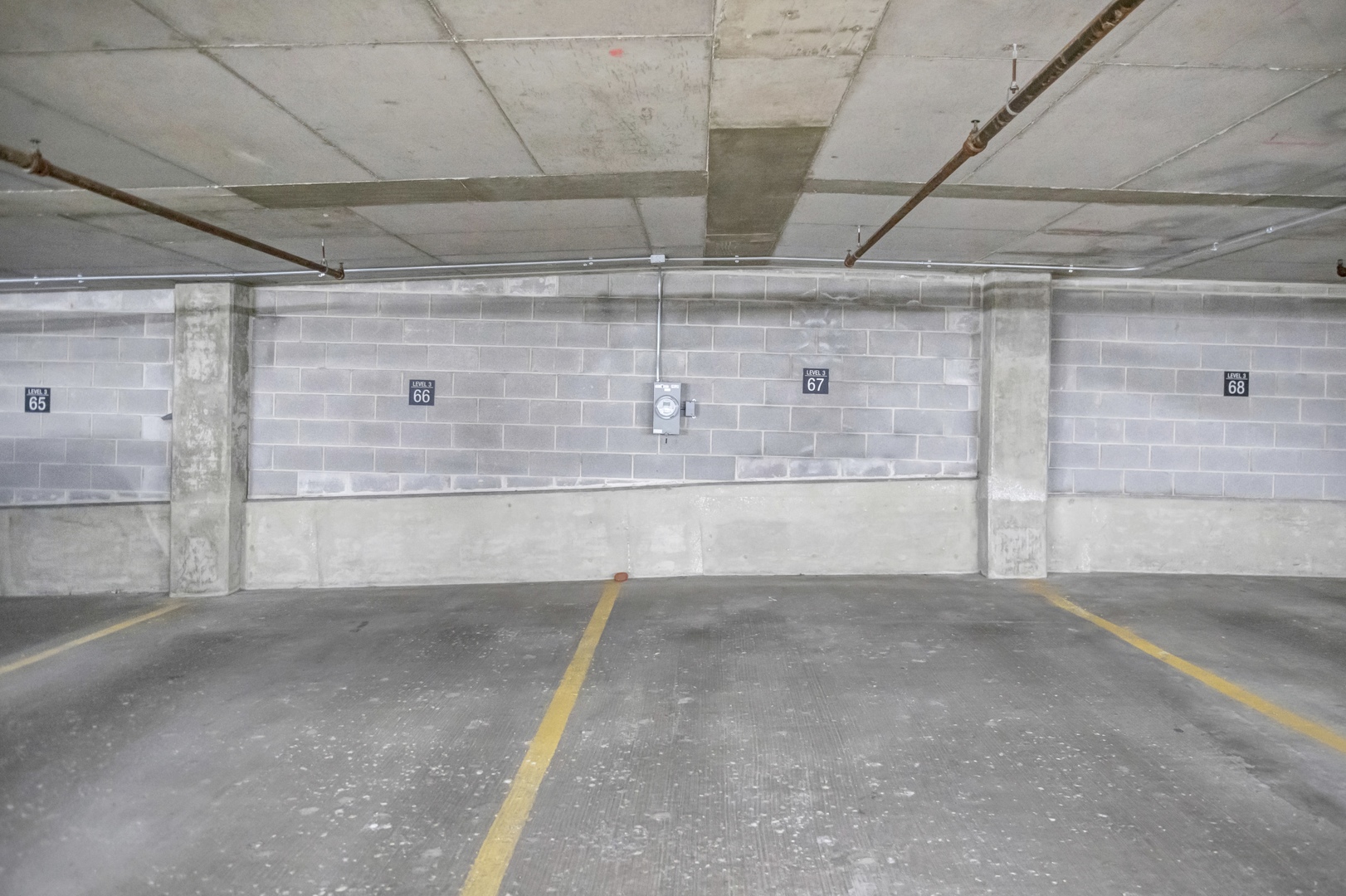 1600 S Prairie Avenue Unit: 2102