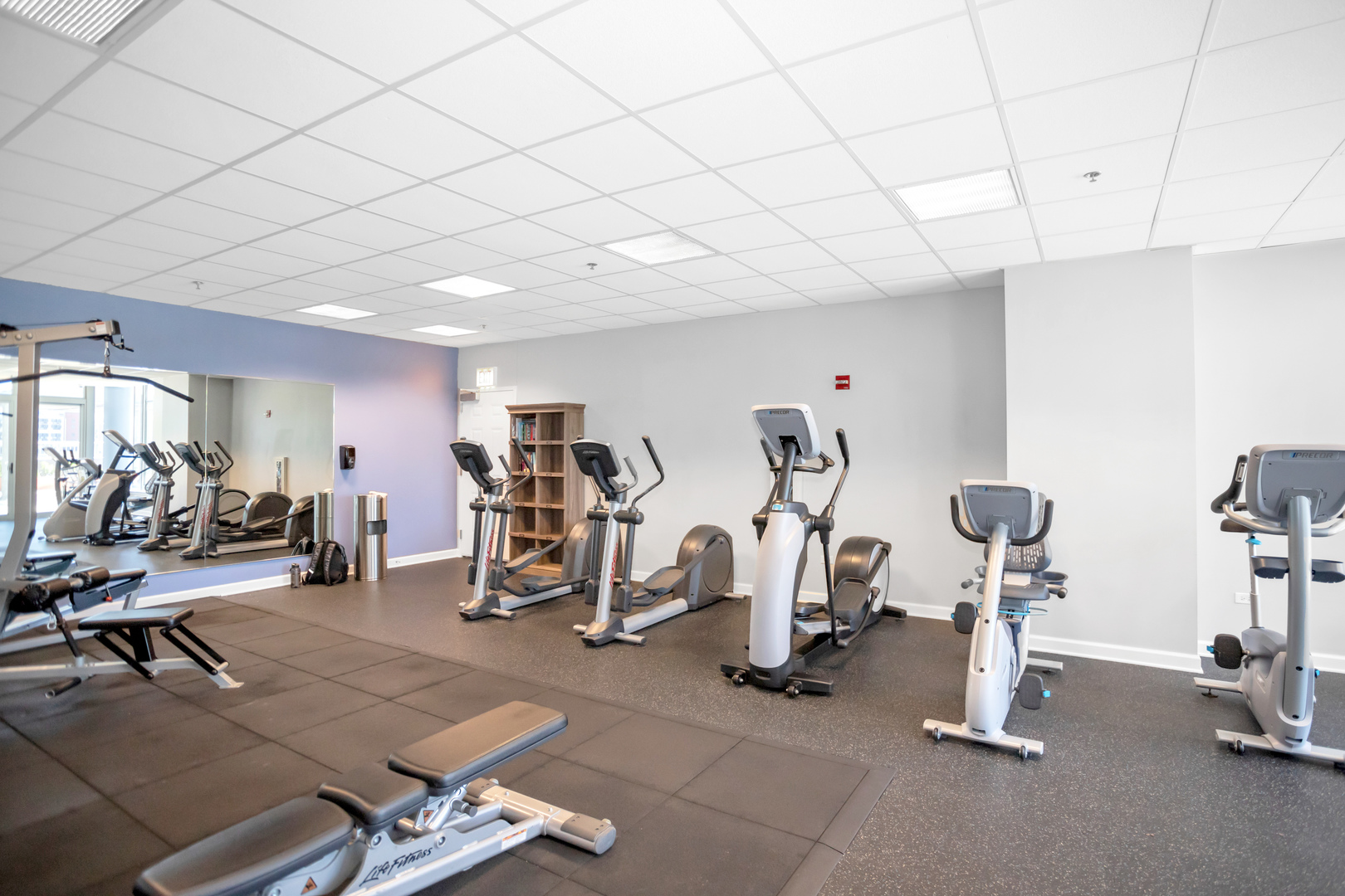 1600 S Prairie Avenue Unit: 2102