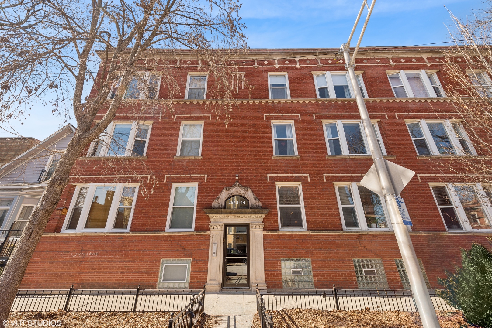 2644 N Washtenaw Avenue Unit: 2D