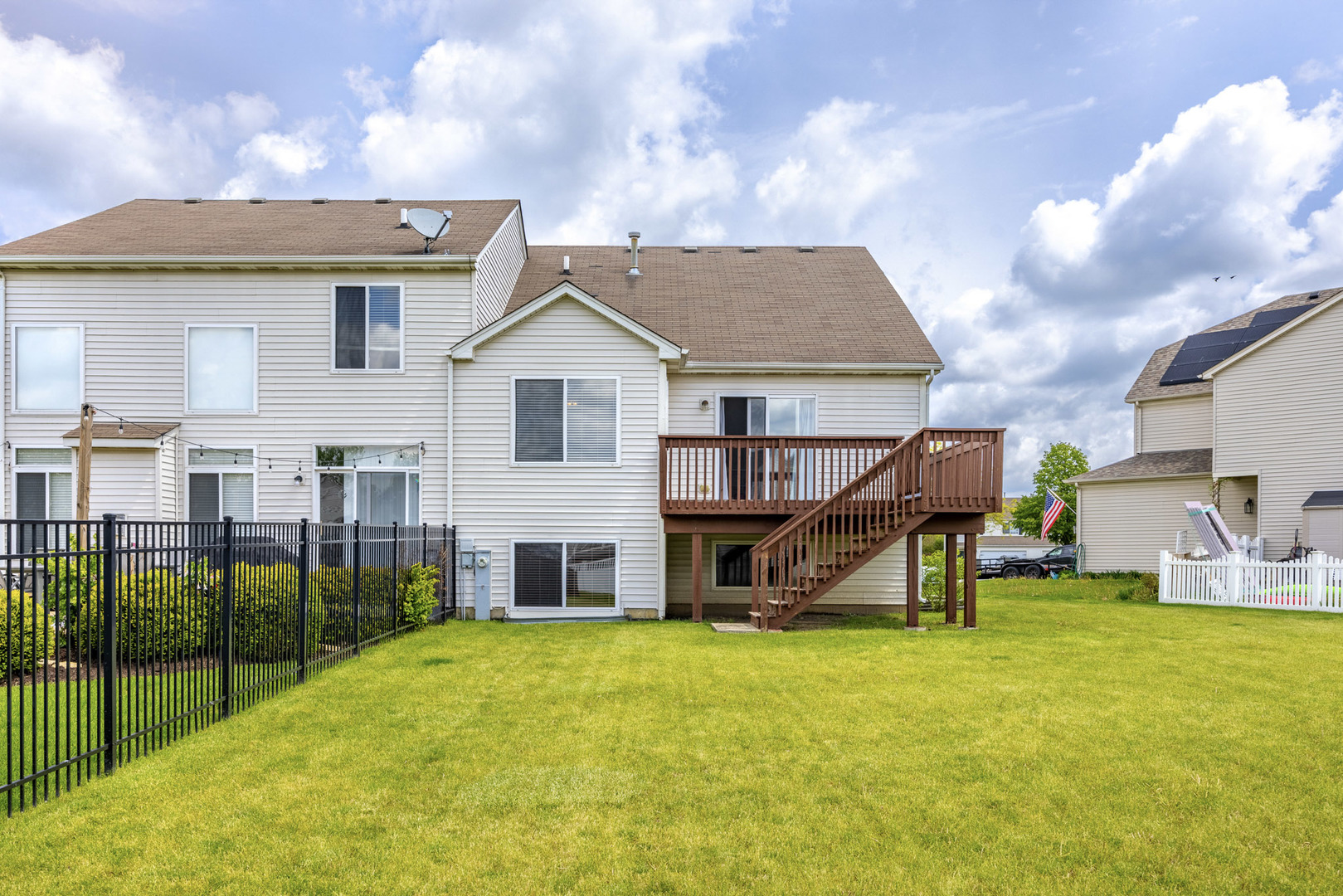 1603 Grove Court
