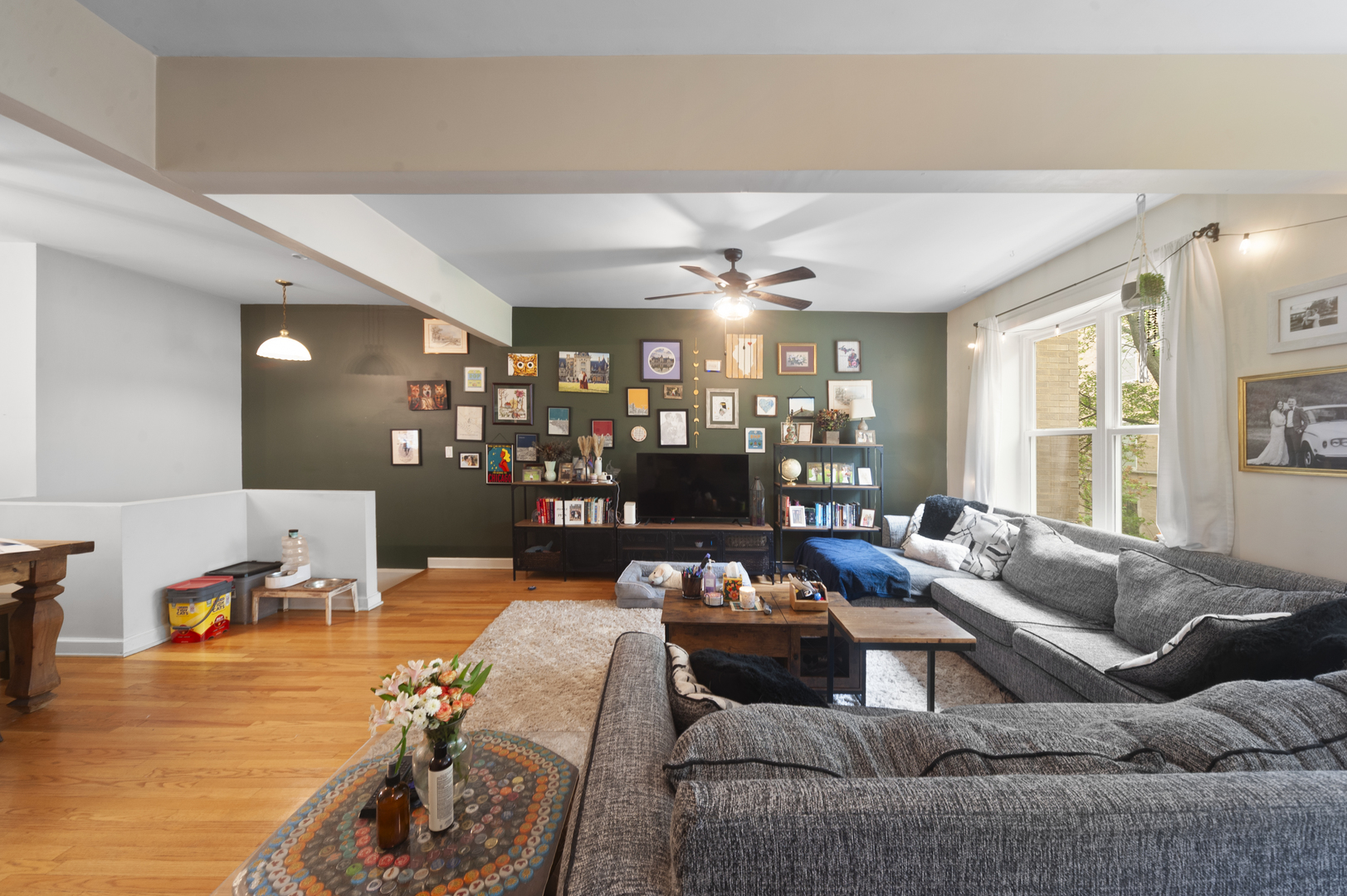 1319 W Fargo Avenue Unit: 1N