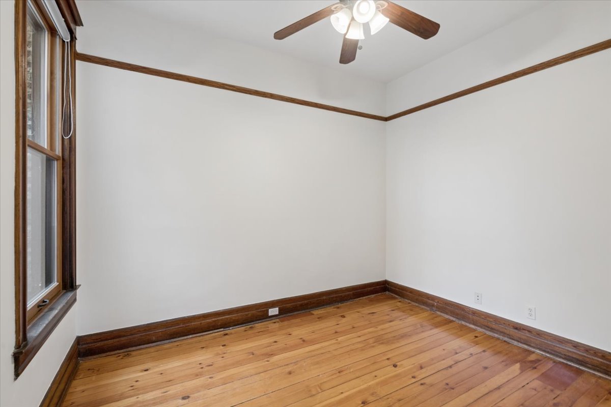 1961 N Fremont Street Unit: 3F