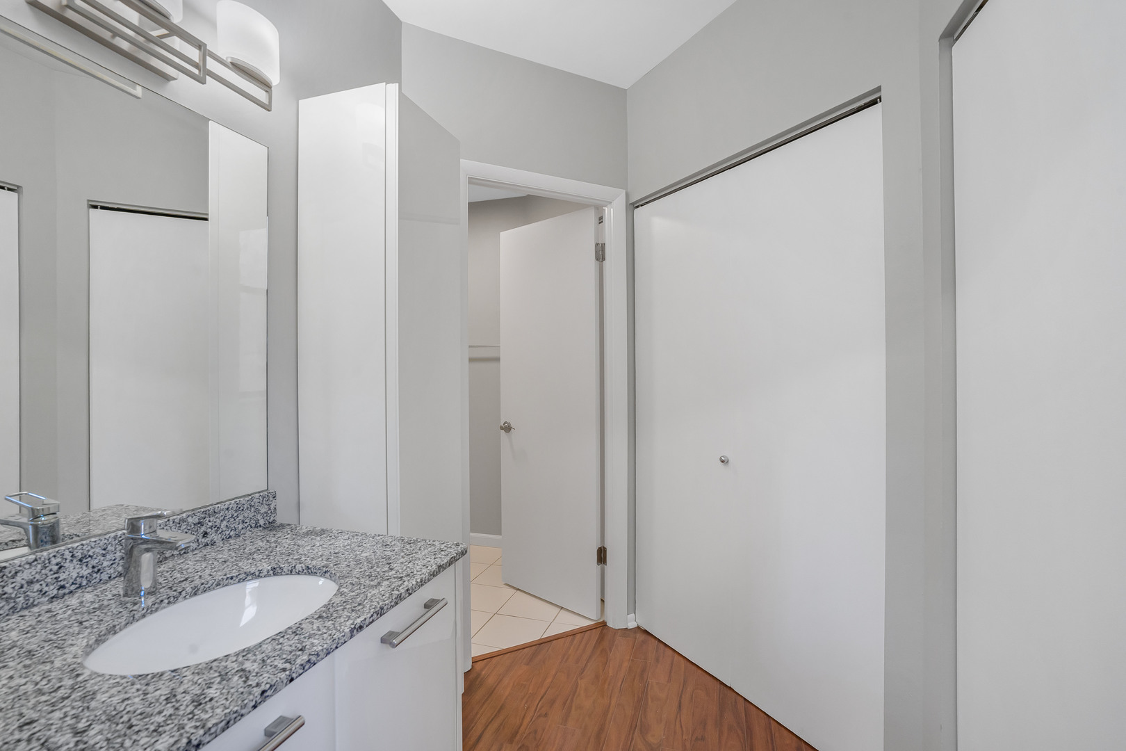 680 S Federal Street Unit: 601