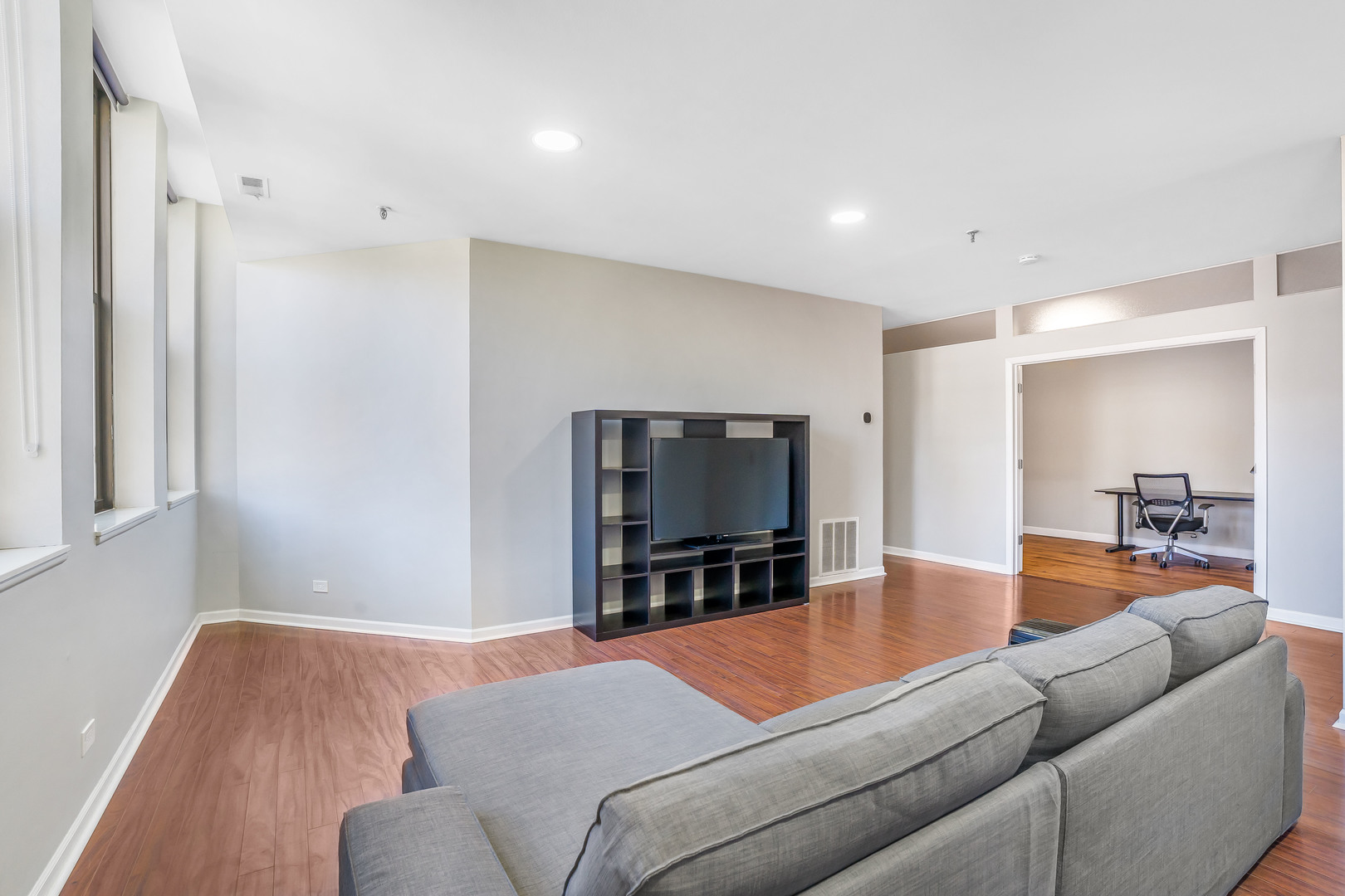 680 S Federal Street Unit: 601