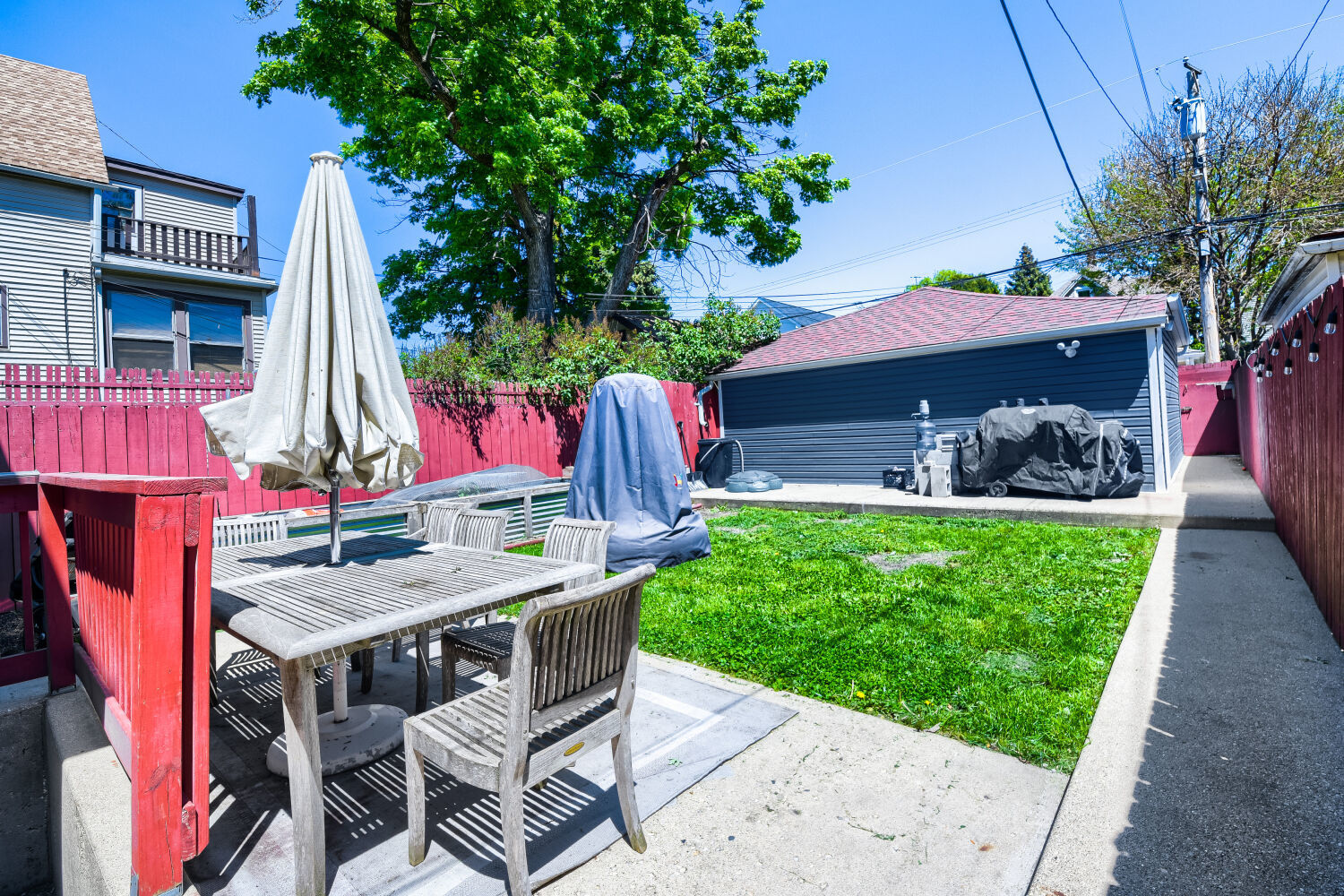 4217 N Lawndale Avenue