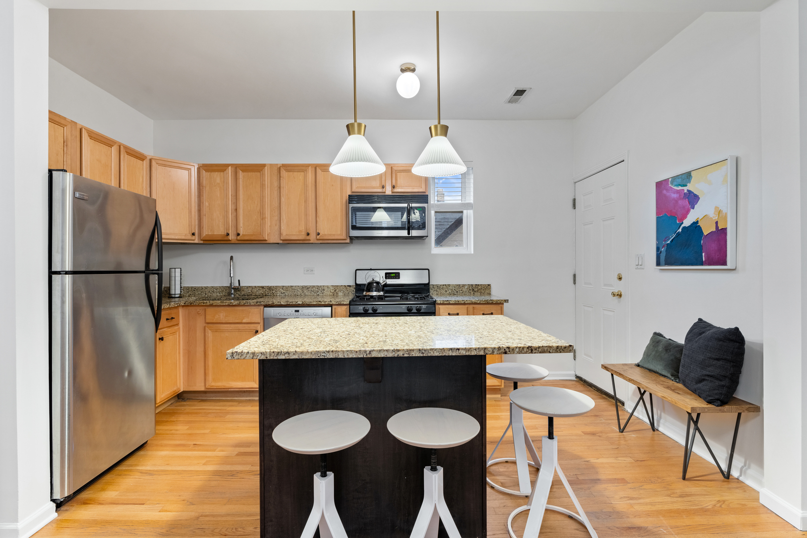 2846 N CHRISTIANA Avenue Unit: 2