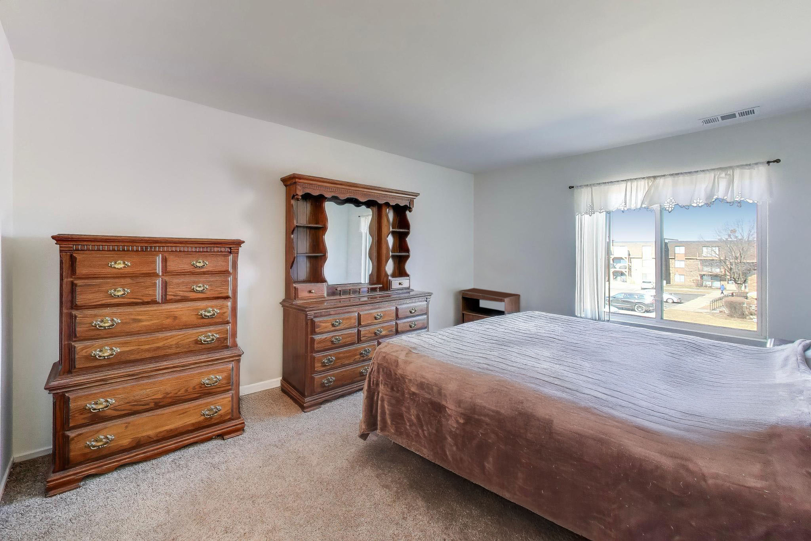 717 Killarney Court Unit: 2D