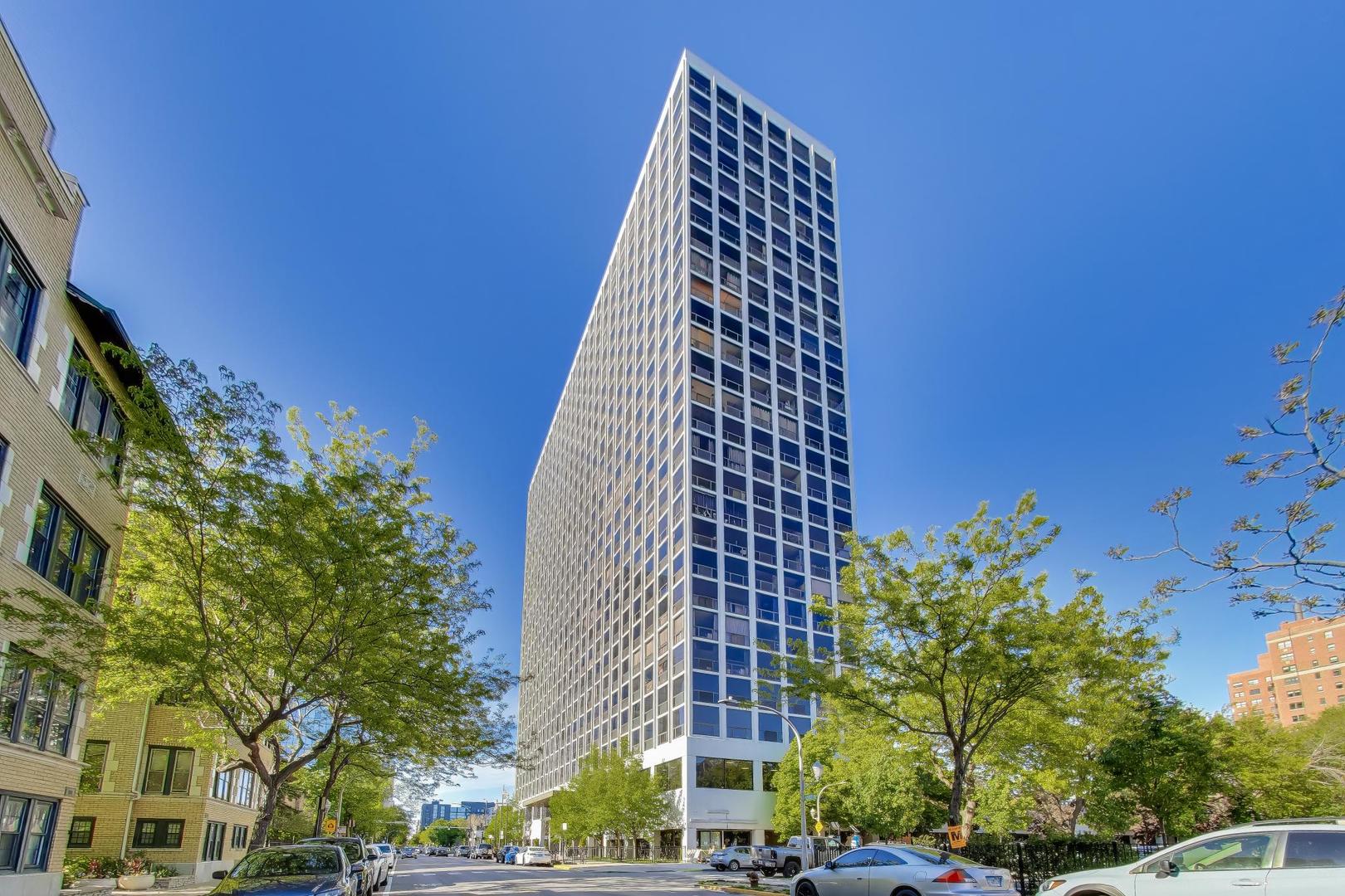 4343 N Clarendon Avenue Unit: 1408