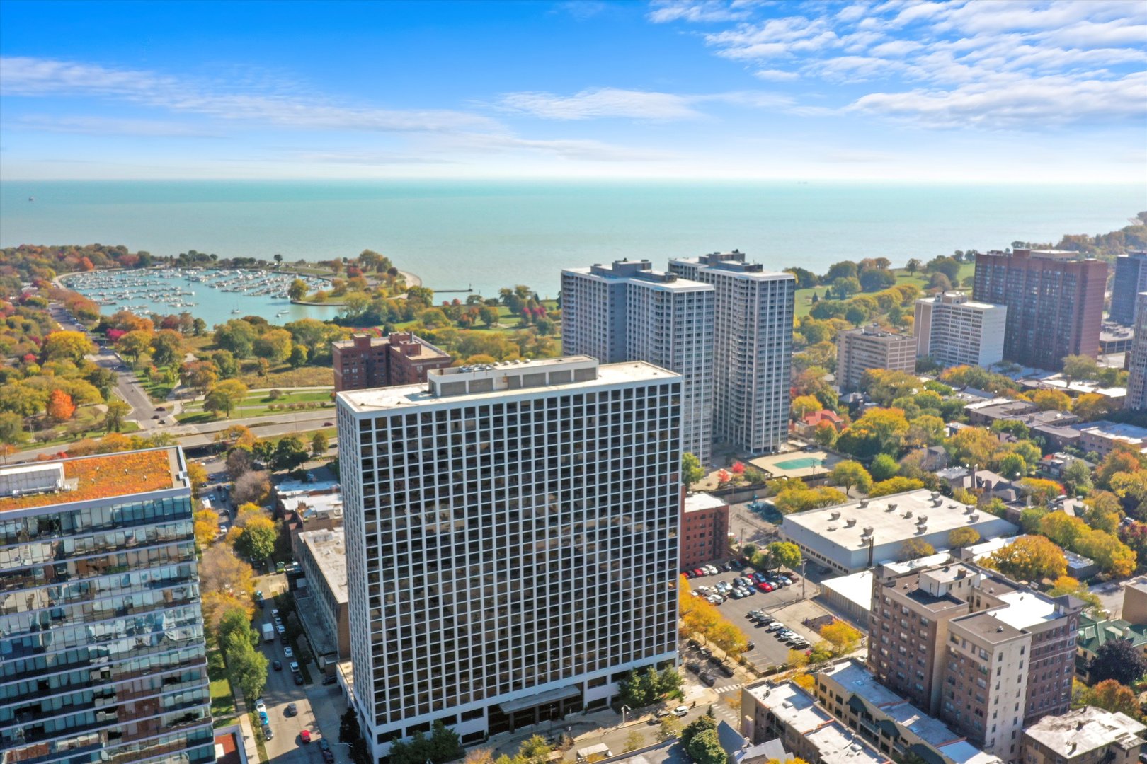 4343 N Clarendon Avenue Unit: 1408