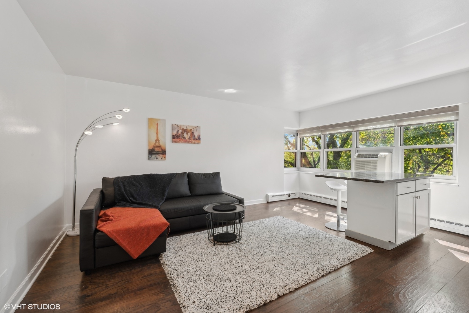 4950 N Marine Drive Unit: 405