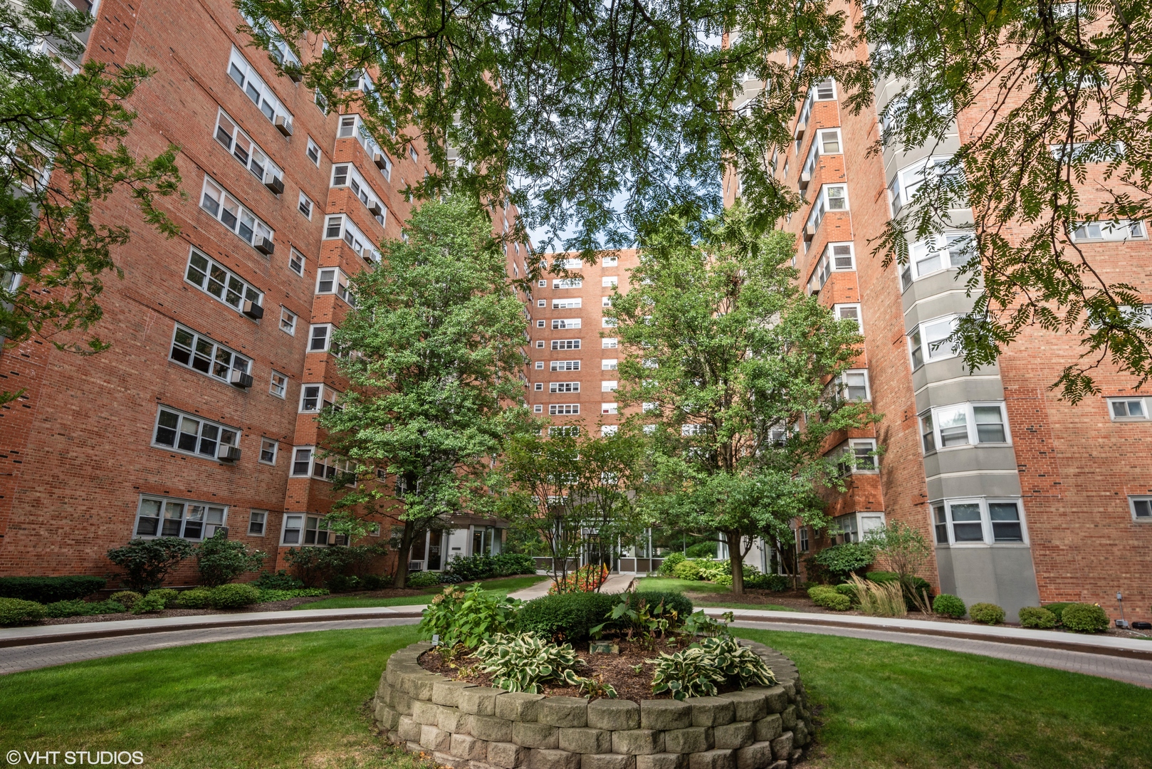 4950 N Marine Drive Unit: 405