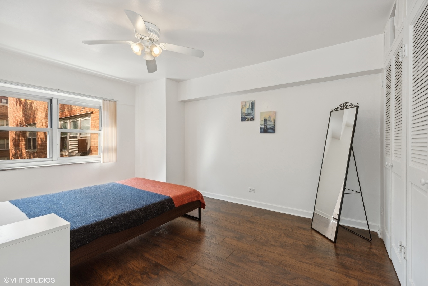 4950 N Marine Drive Unit: 405
