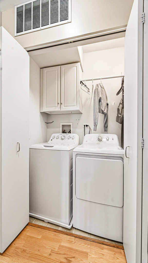 2220 W MAYPOLE Avenue Unit: 202