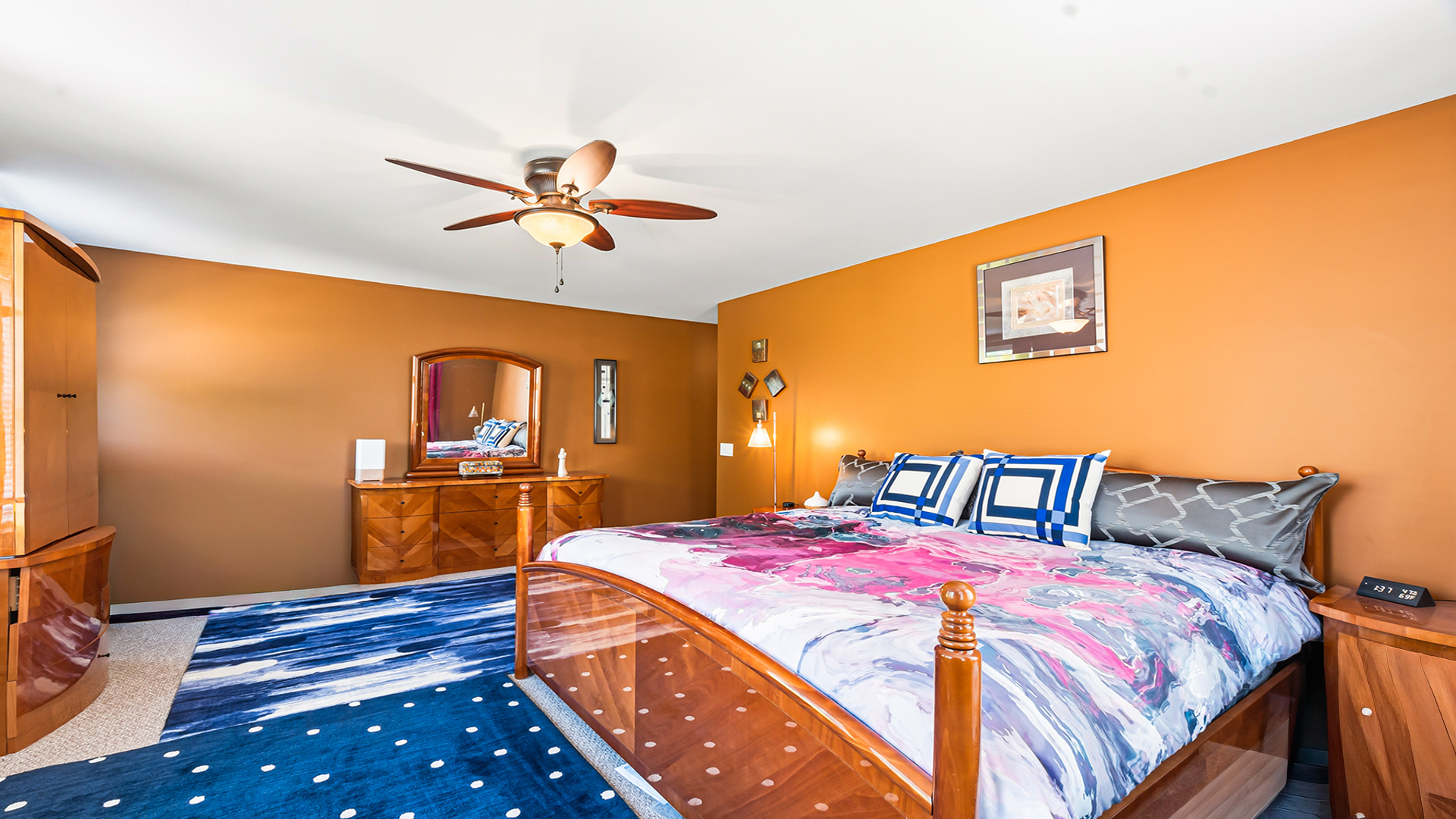 2220 W MAYPOLE Avenue Unit: 202