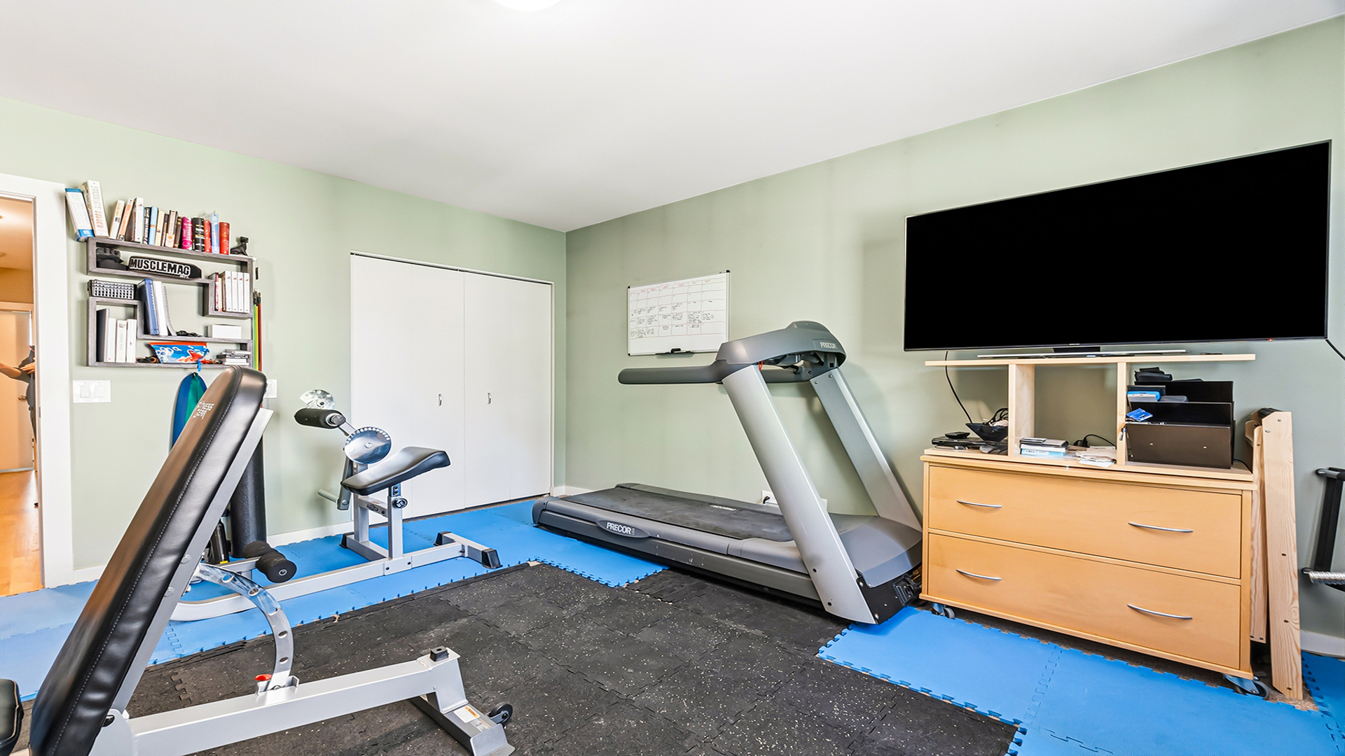 2220 W MAYPOLE Avenue Unit: 202