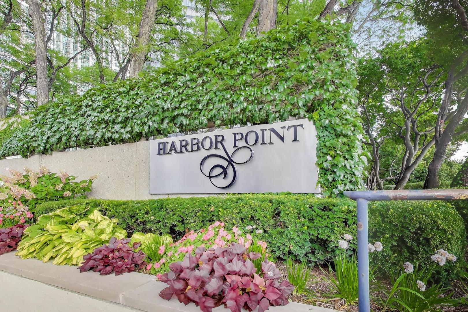 155 N HARBOR Drive Unit: 3910