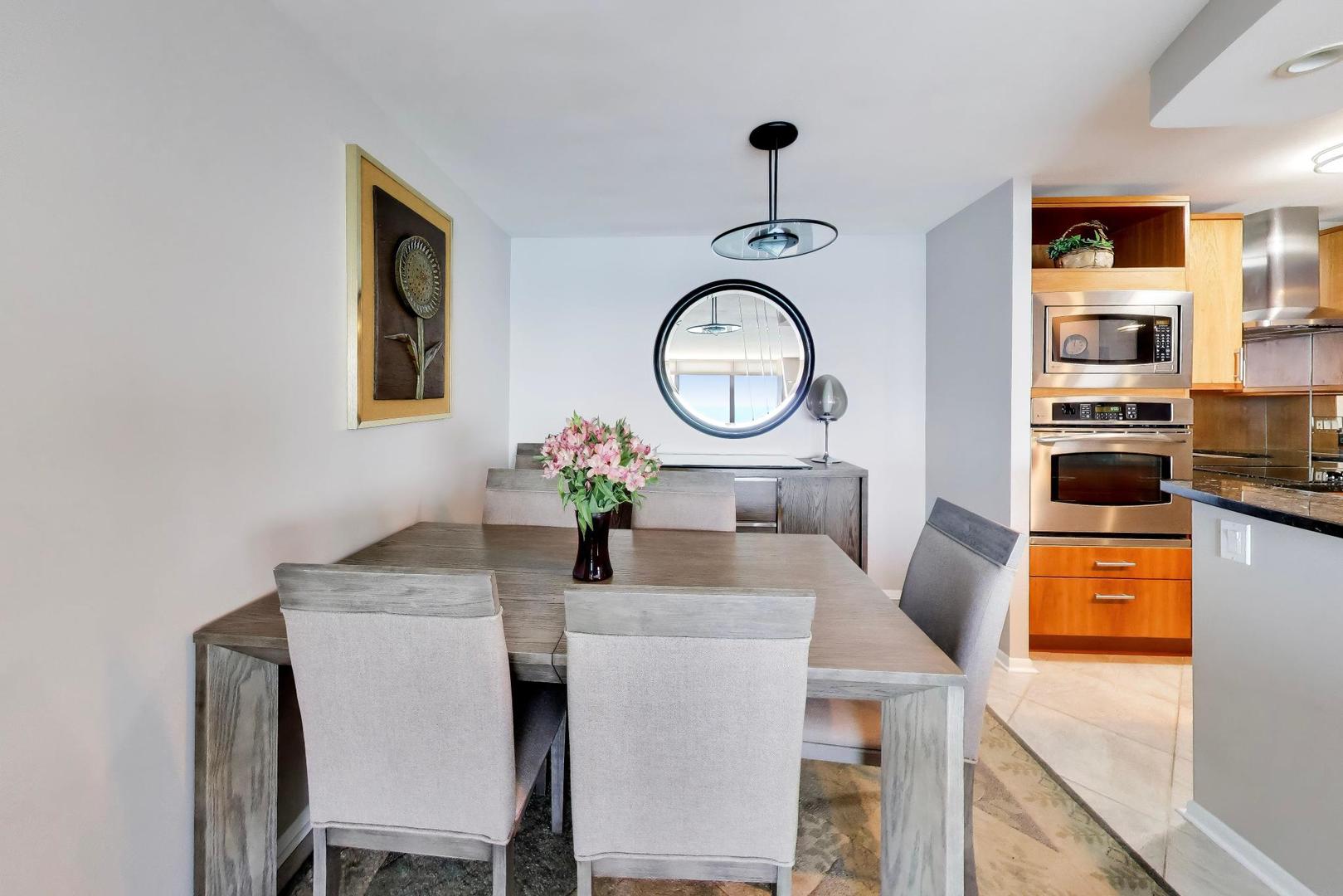 155 N HARBOR Drive Unit: 3910