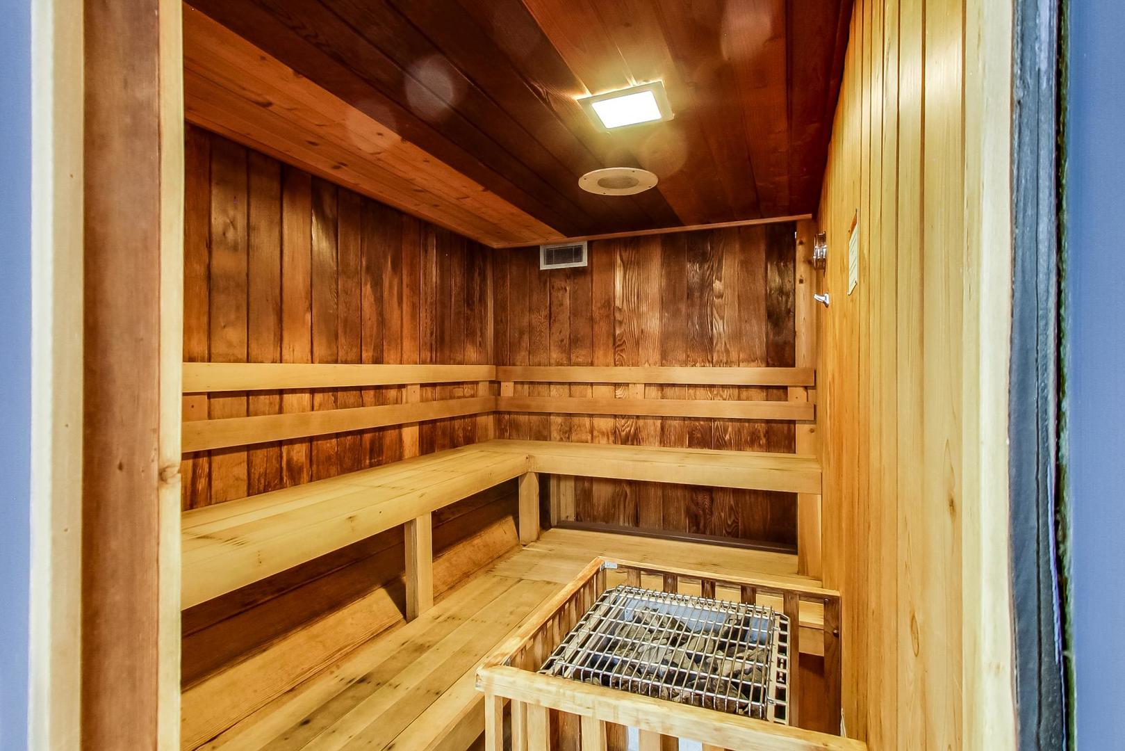 155 N HARBOR Drive Unit: 3910