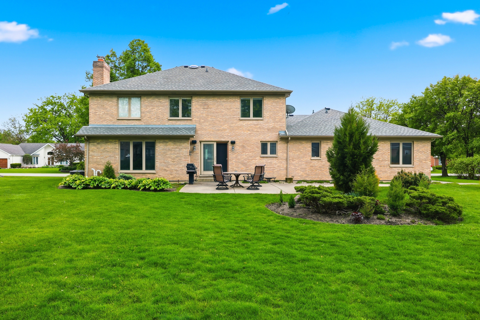406 Woodview Drive