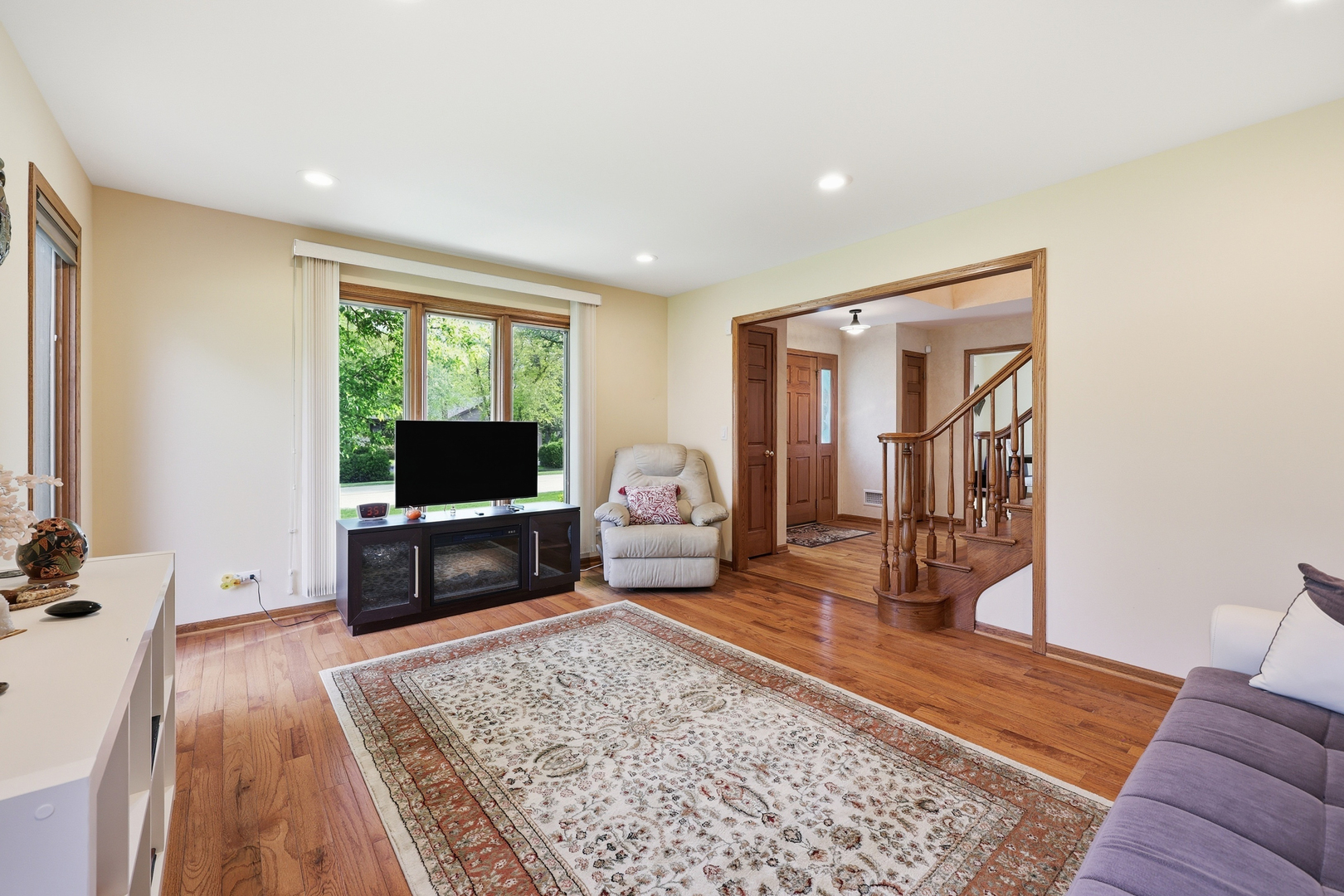 406 Woodview Drive
