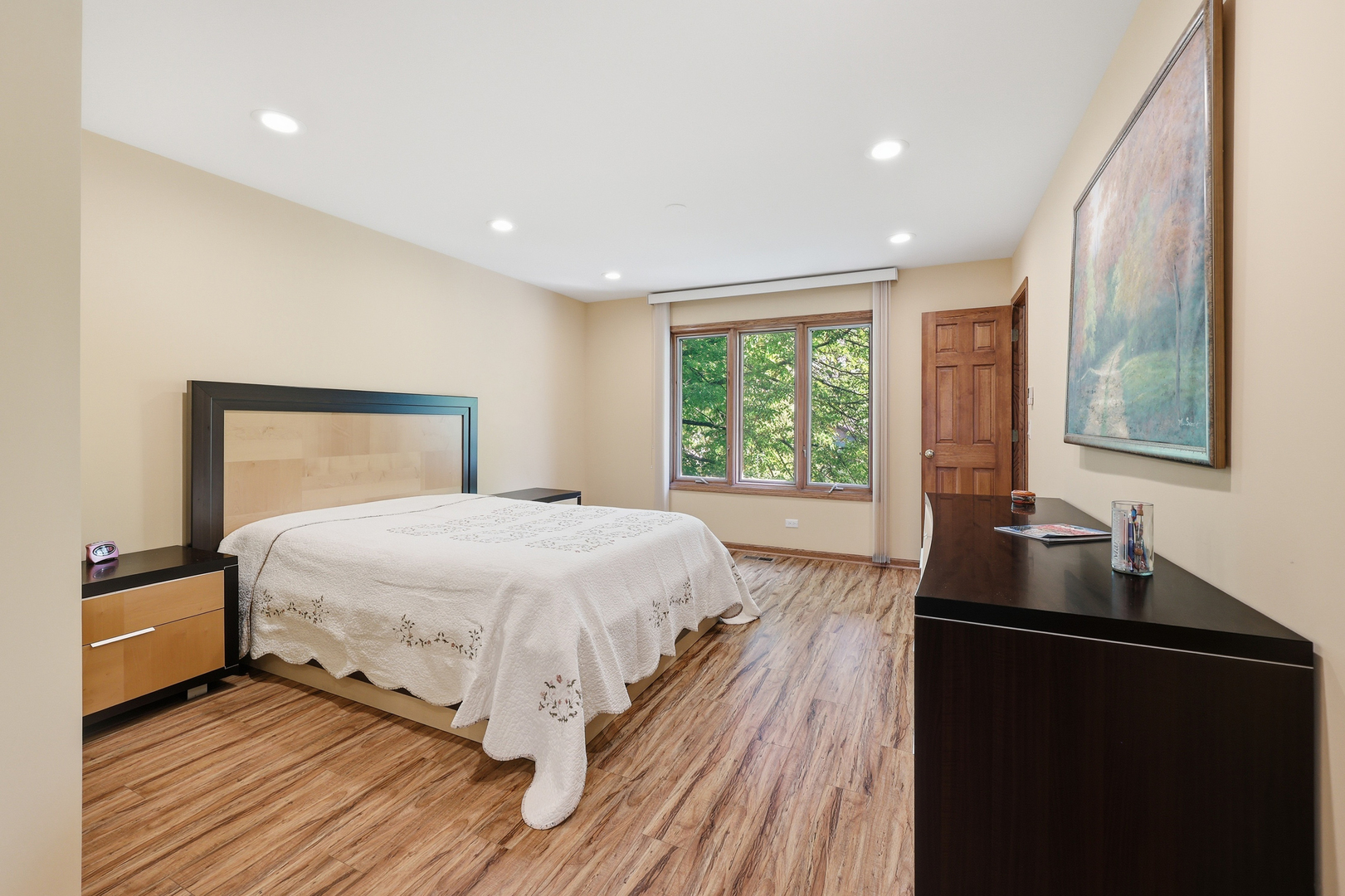 406 Woodview Drive