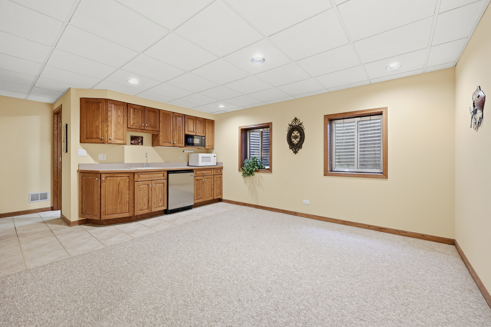 406 Woodview Drive