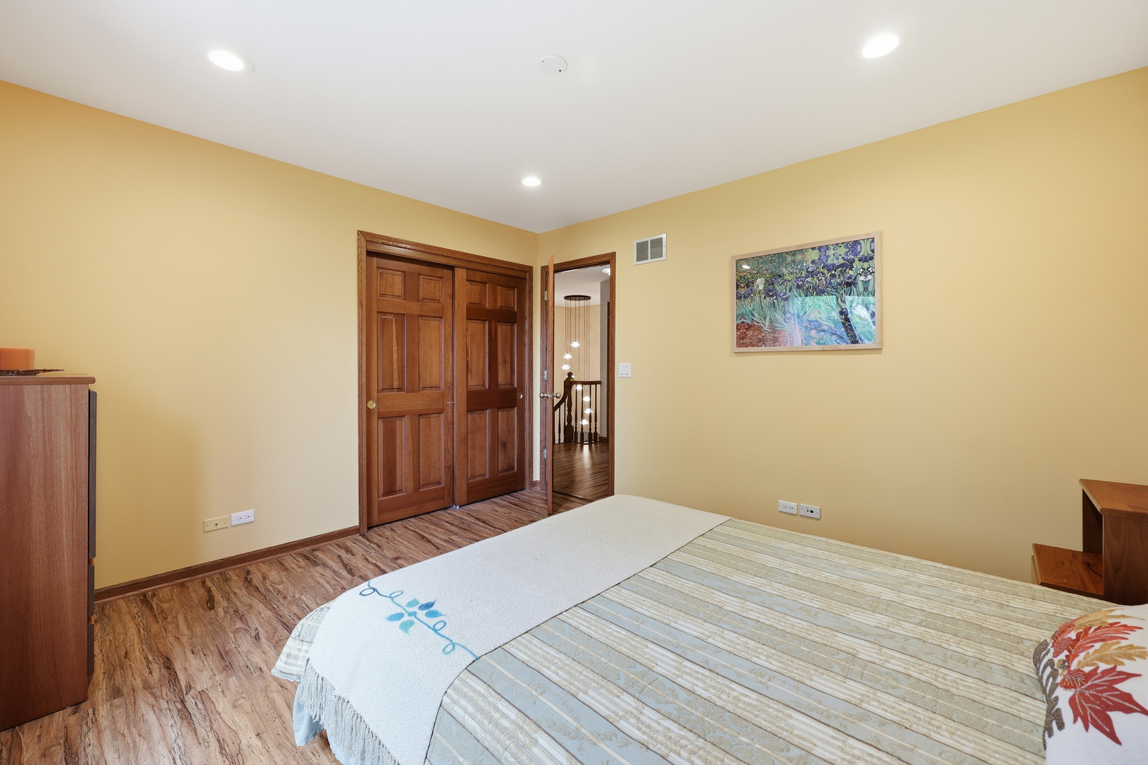 406 Woodview Drive
