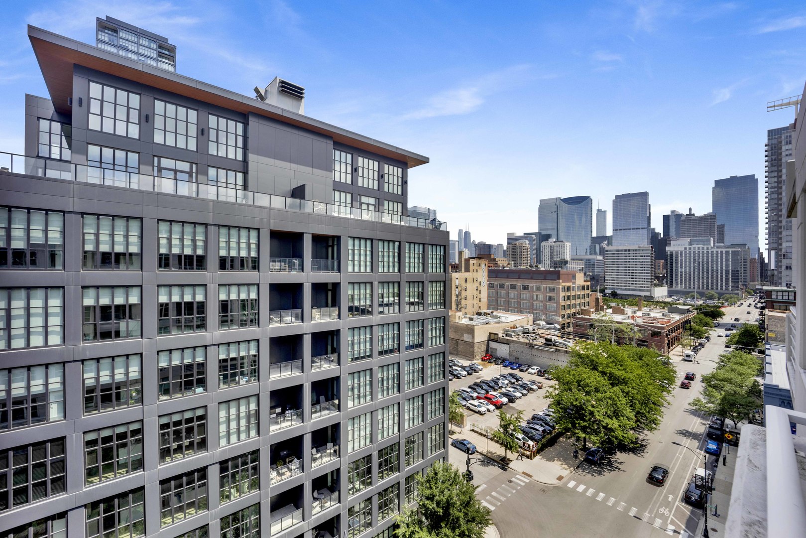 909 W Washington Boulevard Unit: 912