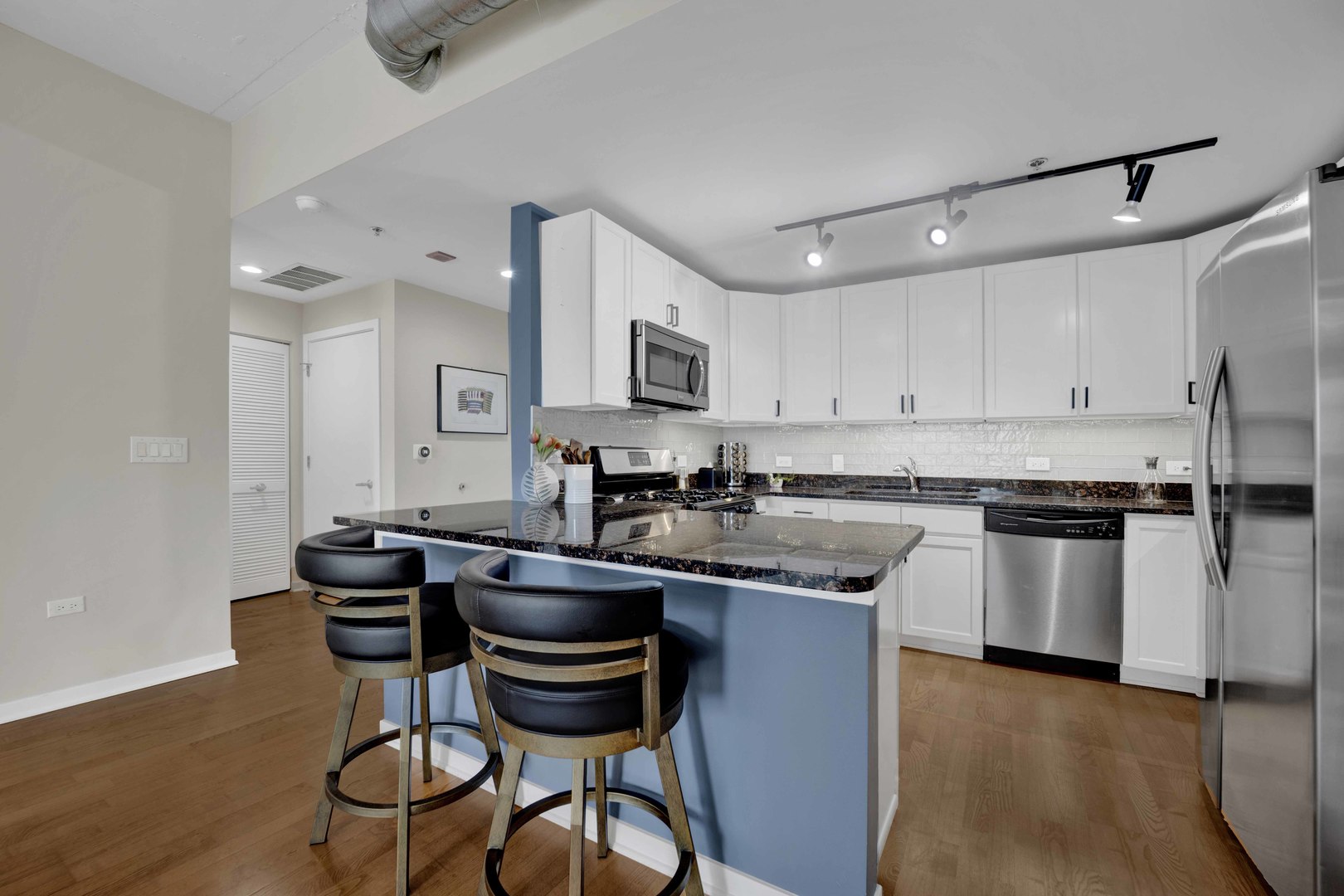 909 W Washington Boulevard Unit: 912