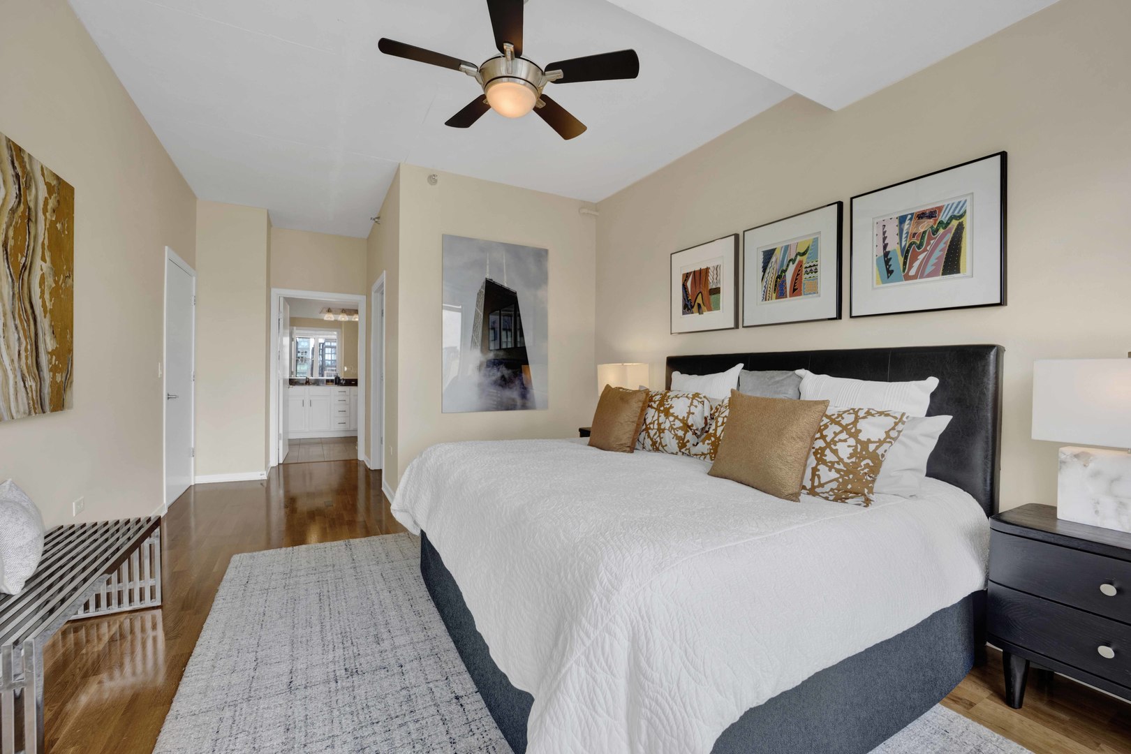 909 W Washington Boulevard Unit: 912