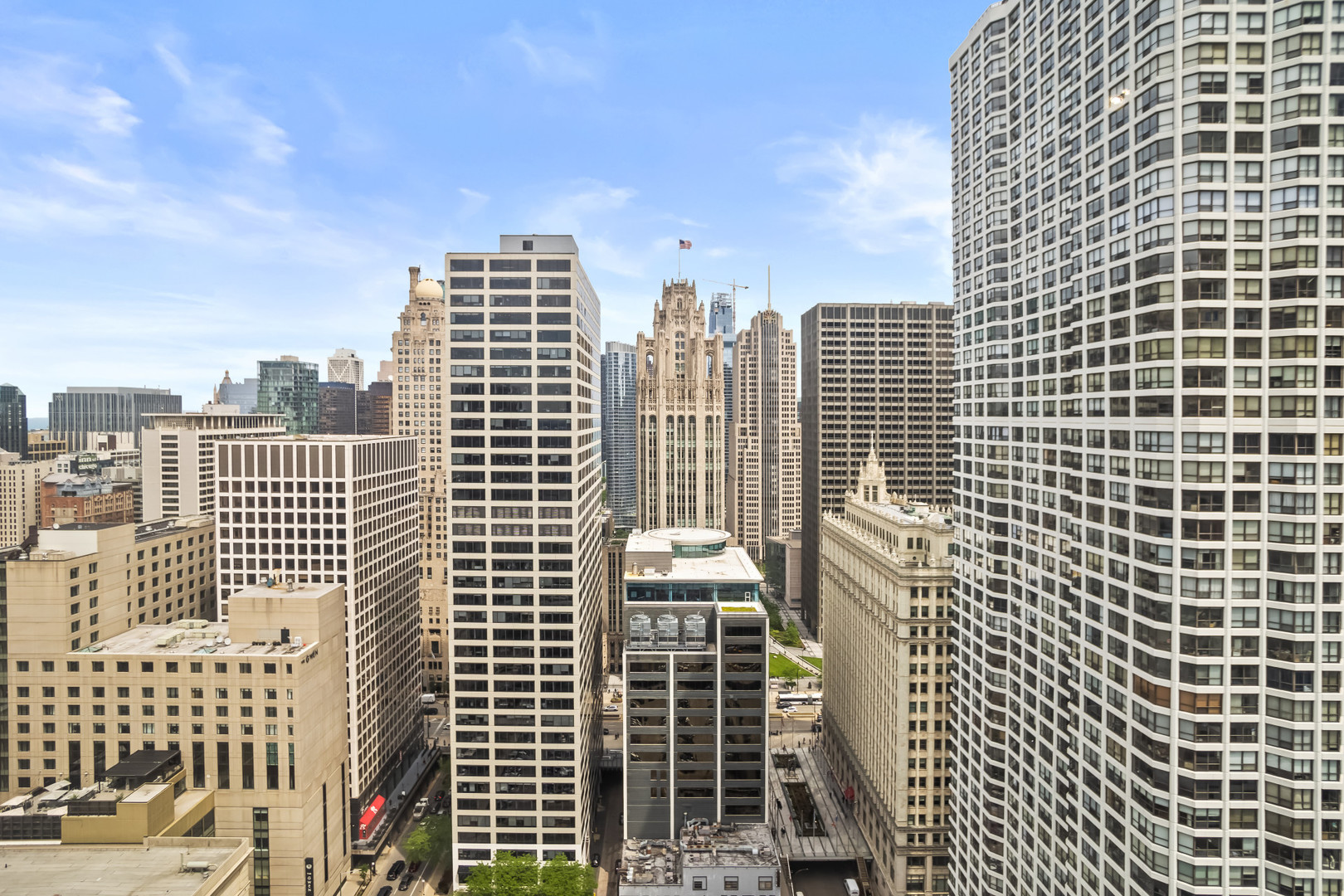 440 N Wabash Avenue Unit: 3810