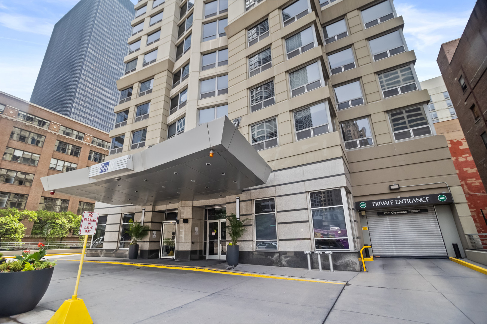 440 N Wabash Avenue Unit: 3810