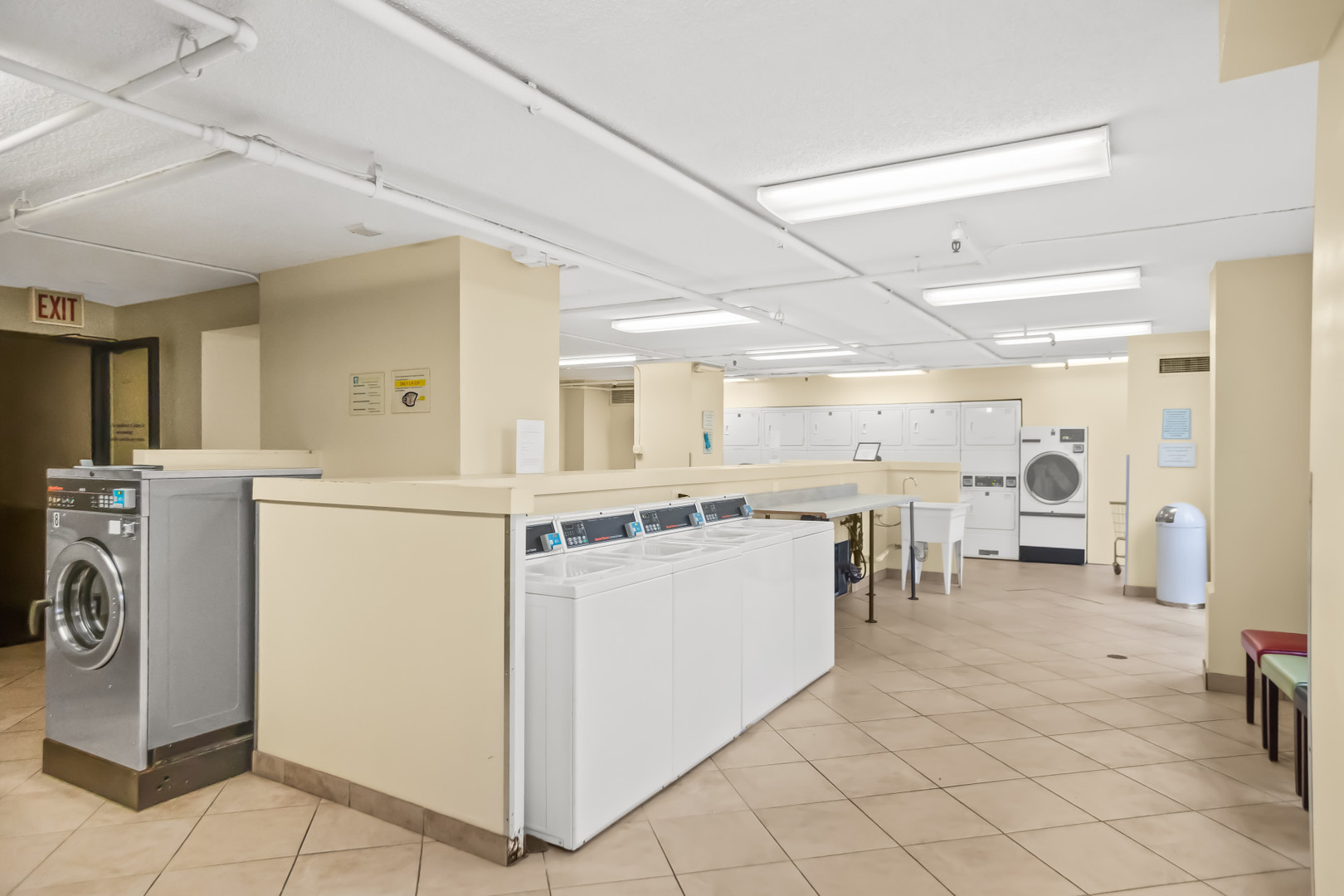 440 N Wabash Avenue Unit: 3810