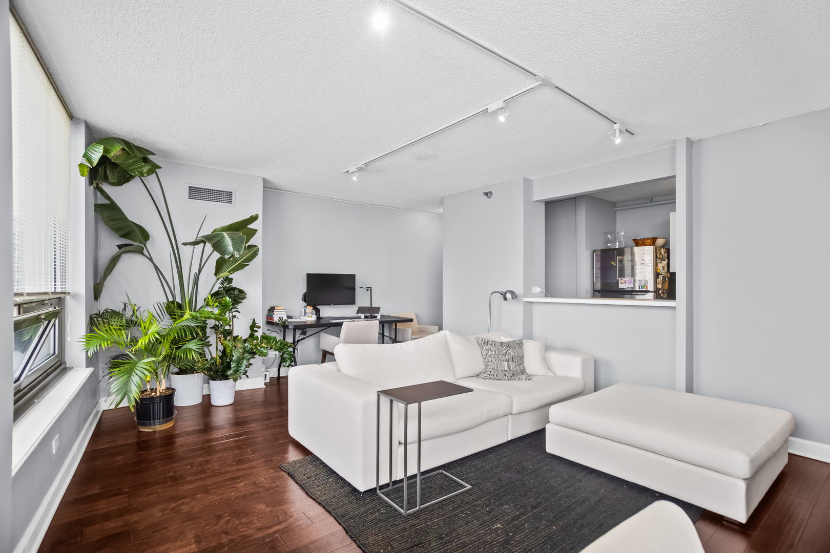 440 N Wabash Avenue Unit: 3810