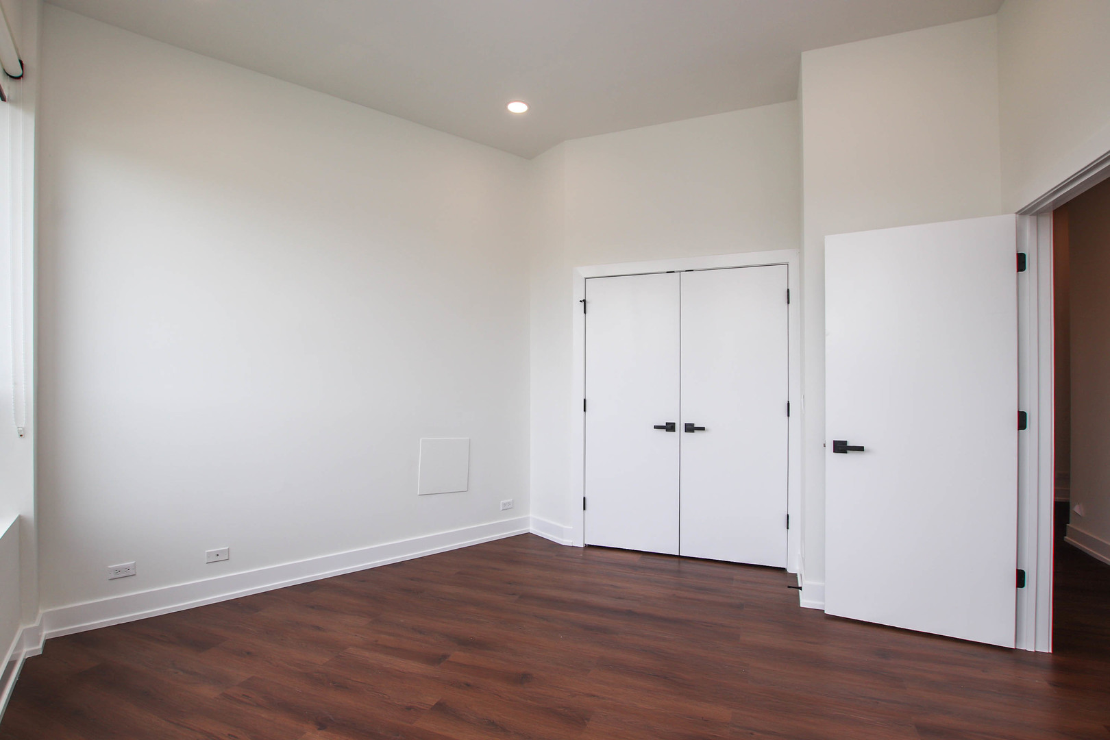 1001 N Milwaukee Avenue Unit: 201