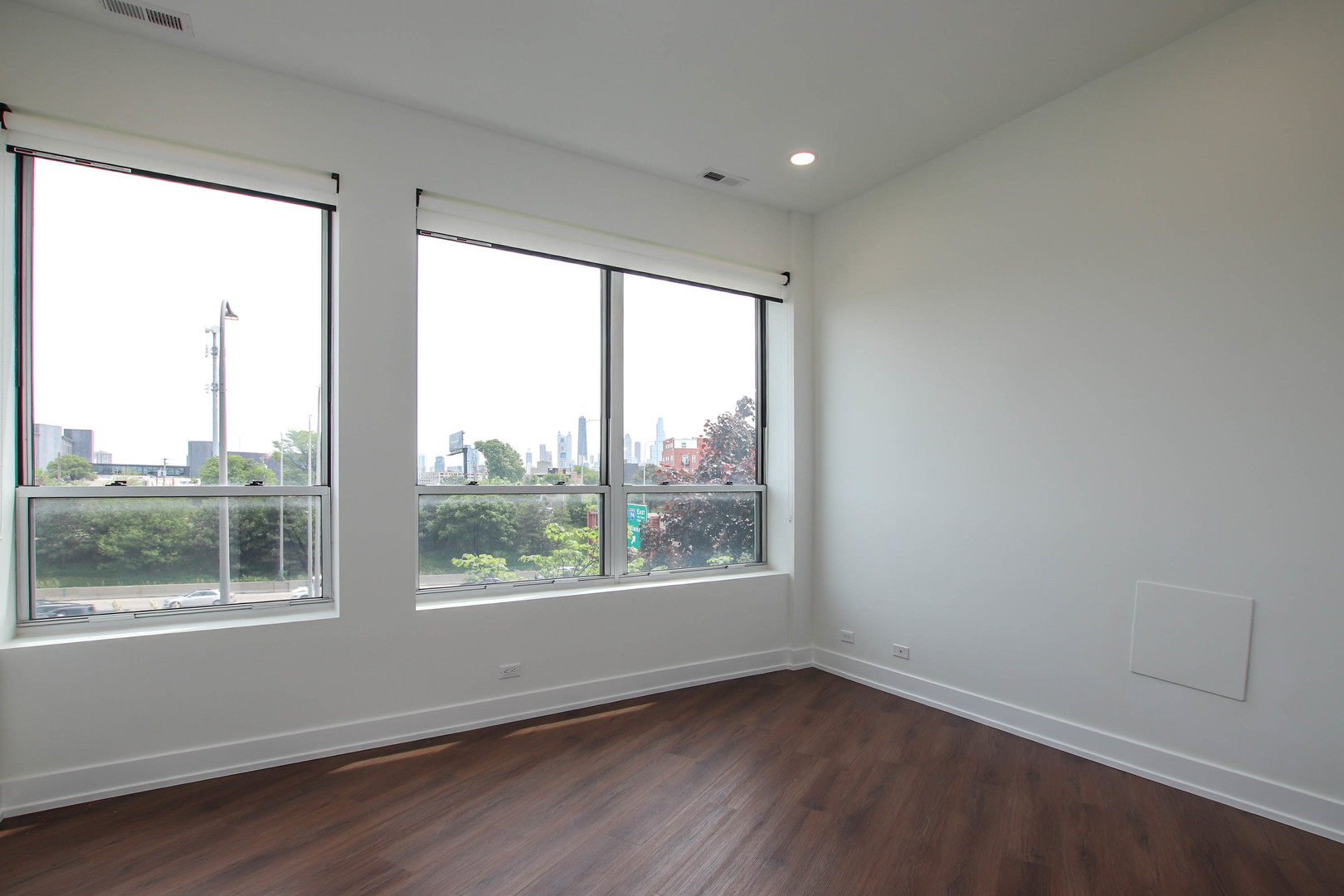 1001 N Milwaukee Avenue Unit: 201