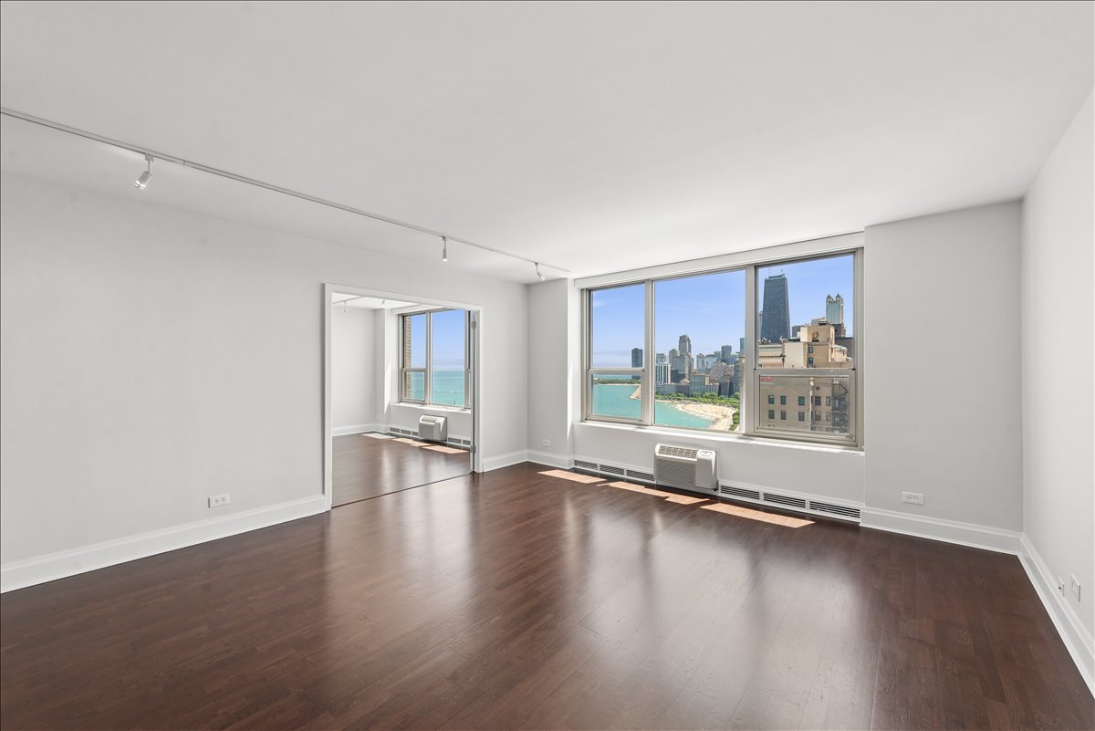 1550 N LAKE SHORE Drive Unit: 30D