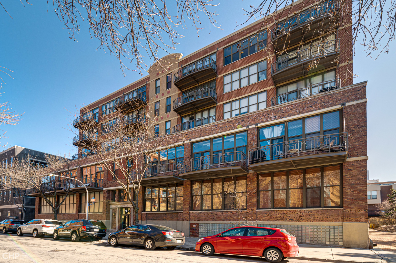 15 S Throop Street Unit: 209