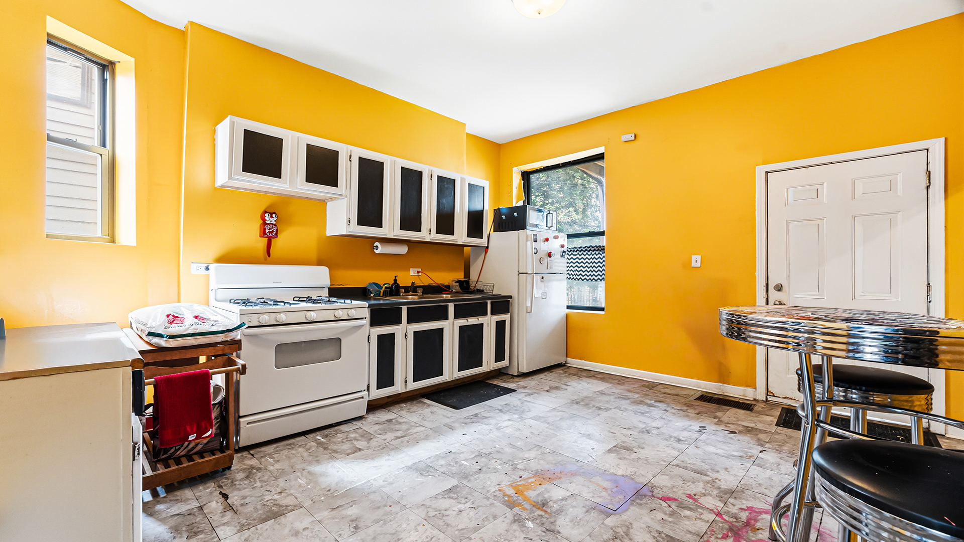 3118 W Huron Street