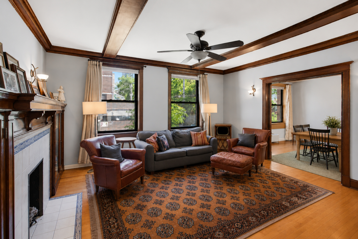 1023 W Thorndale Avenue Unit: 1