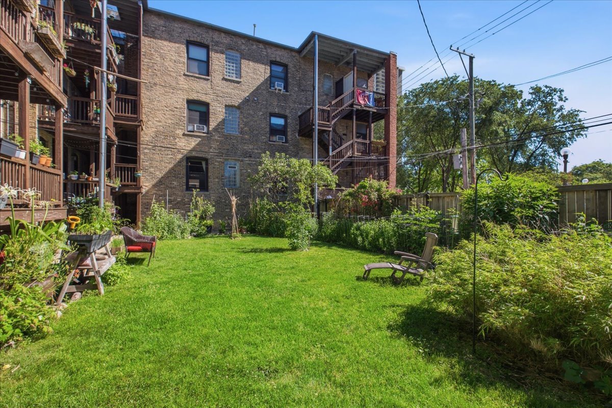 1023 W Thorndale Avenue Unit: 1