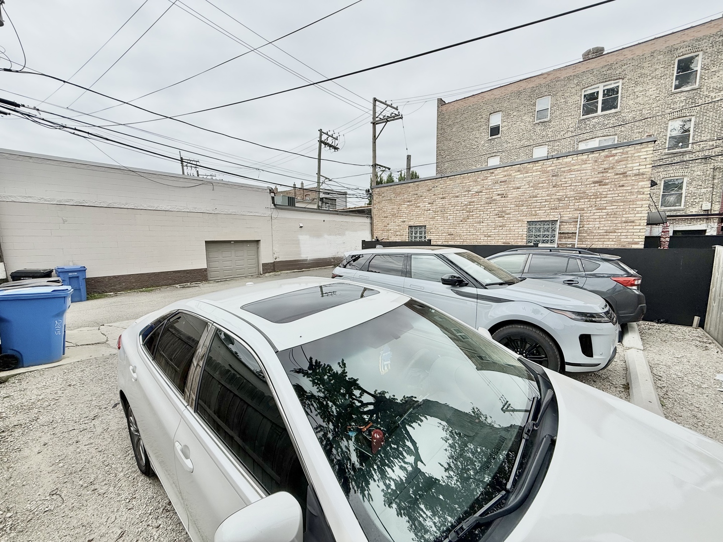 2915 W McLean Avenue