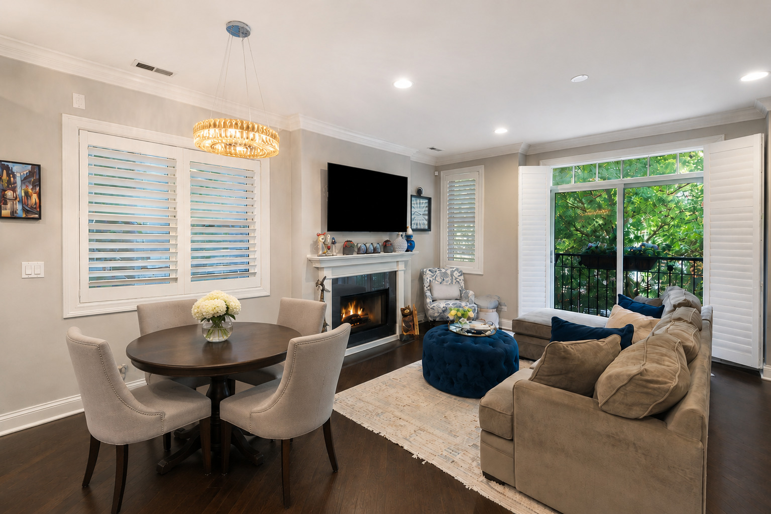 3238 N Kenmore Avenue Unit: 2