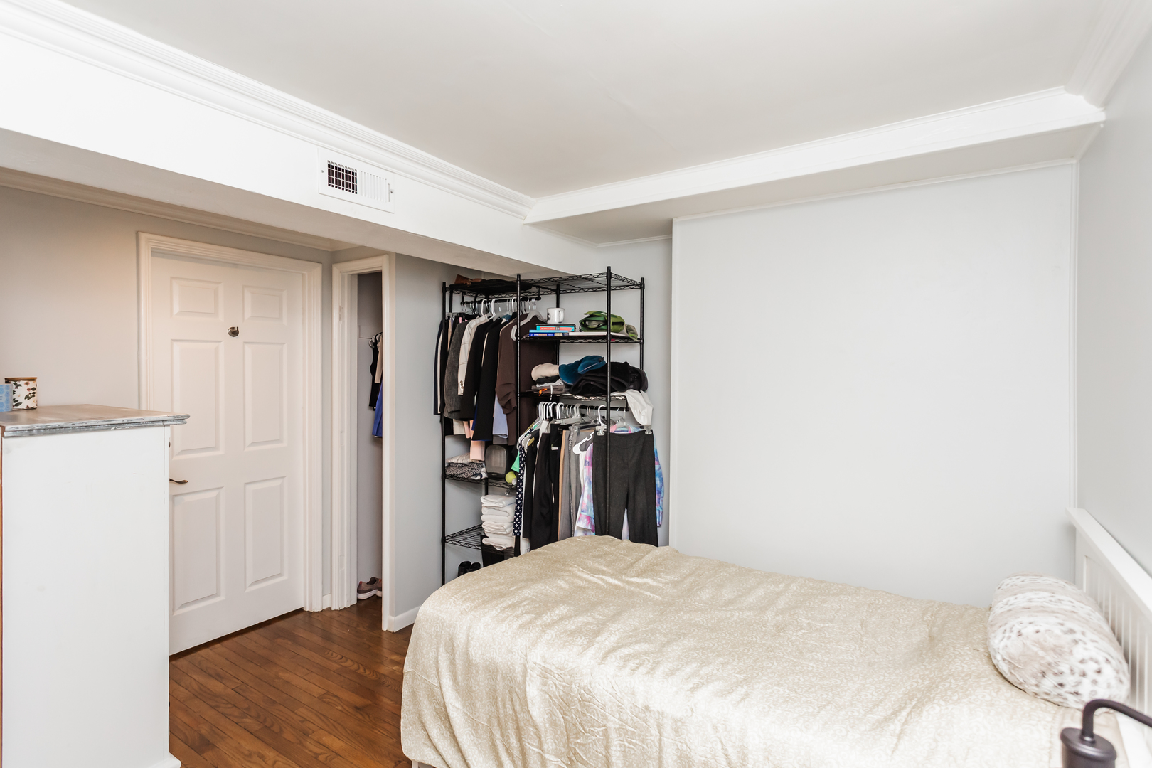 445 W Fullerton Parkway Unit: L1A