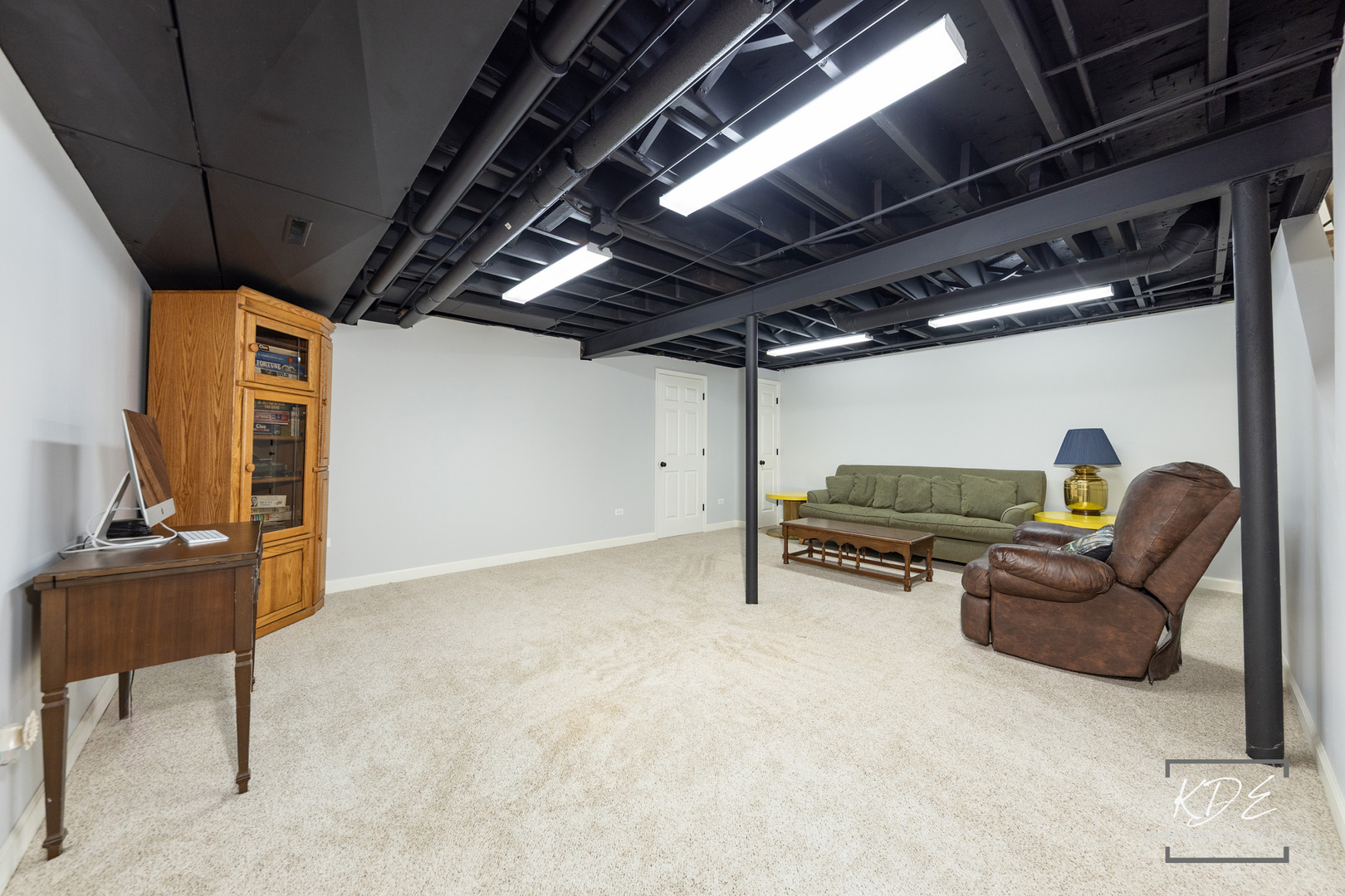 1126 Kings Point Court