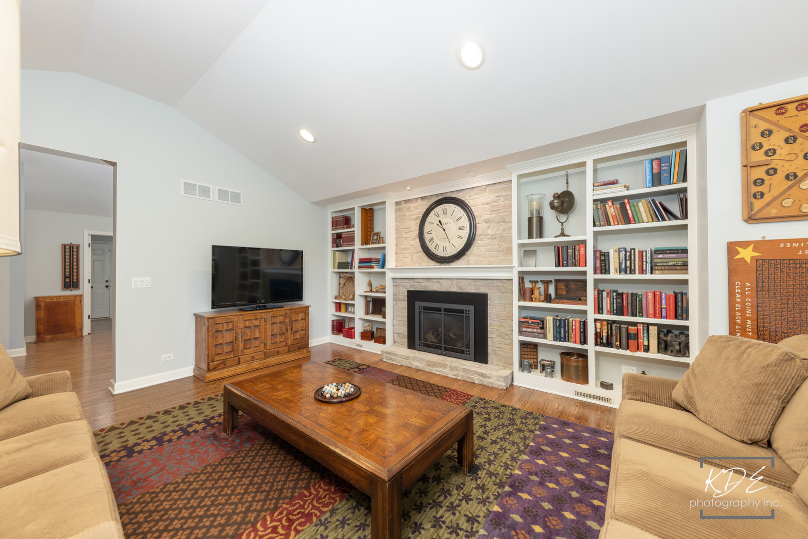 1126 Kings Point Court