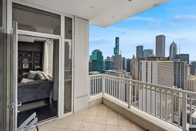 55 E Erie Street Unit: 4301