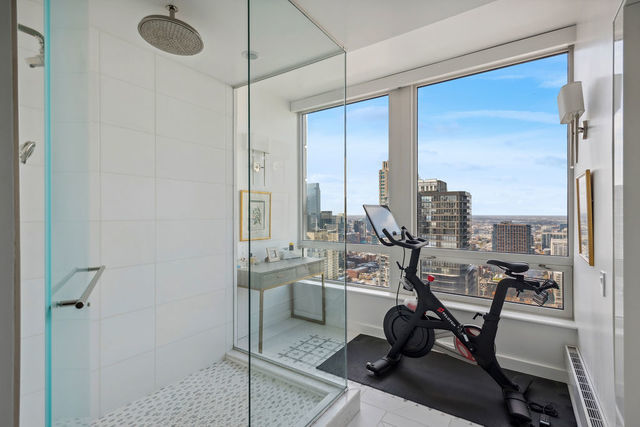 55 E Erie Street Unit: 4301